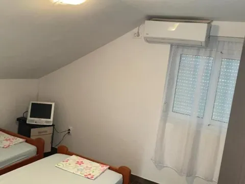 Prodaja, kuća, 350m², Sutomore, Bar - image 43