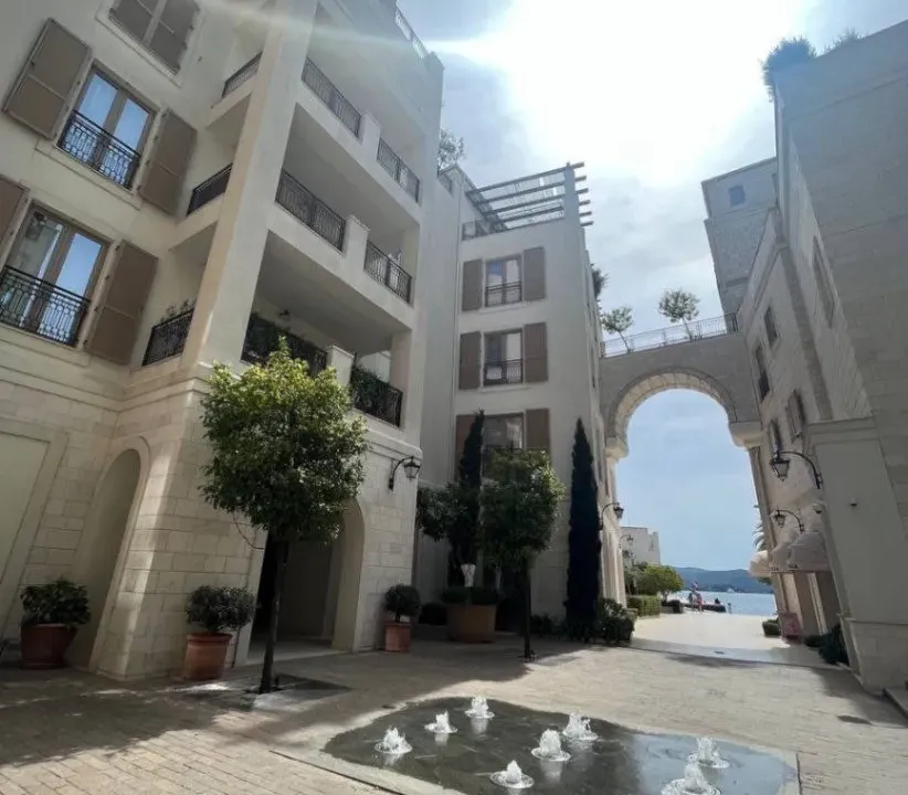 Prodaja, jednosoban stan, 79m², Porto Montenegro, Tivat