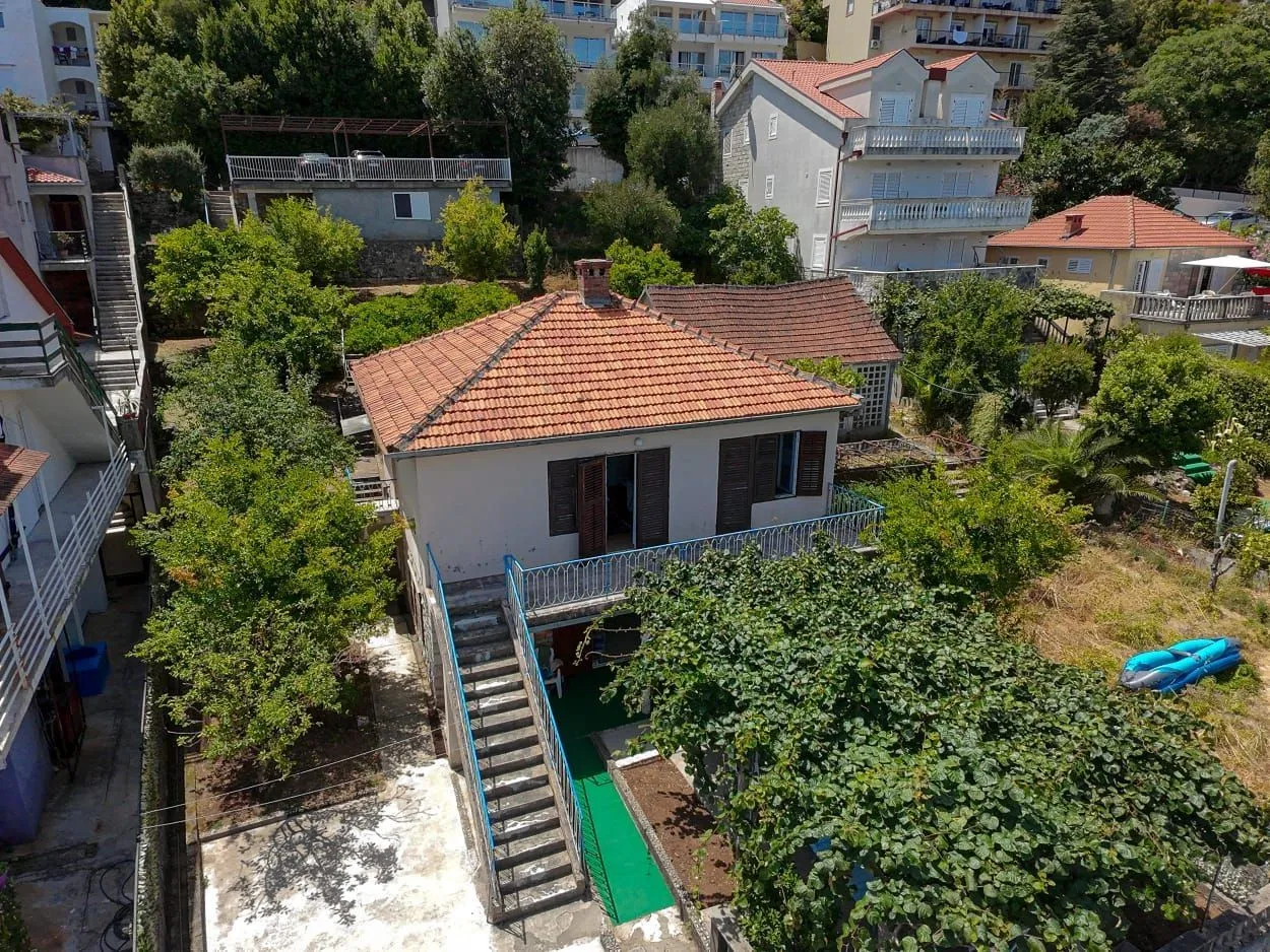 Prodaja, kuća, 120m², Sutorina, Herceg Novi