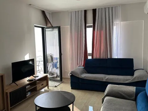 Prodaja, garsonjera, 43m², Bečići, Budva - image 2
