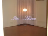 Izdavanje, poslovni prostor, 84m², Kalenić Pijaca, Vračar Sve Podlokacije - image 10