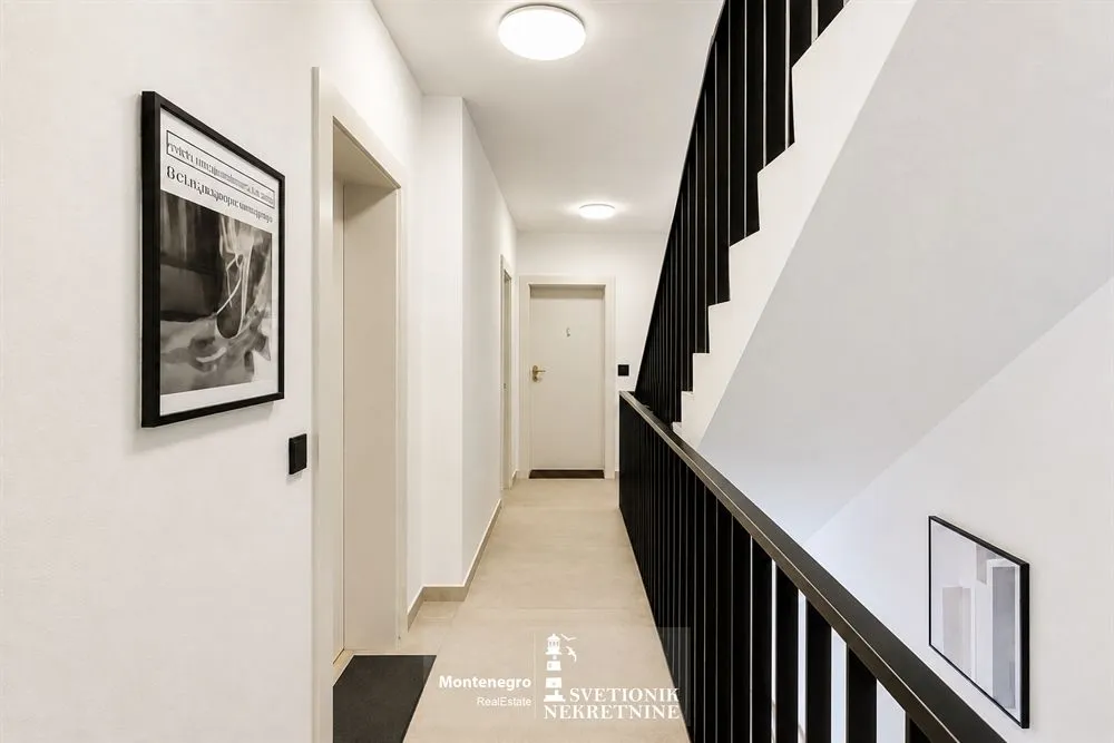Prodaja, dvosoban stan, 51m², Donja Lastva, Tivat