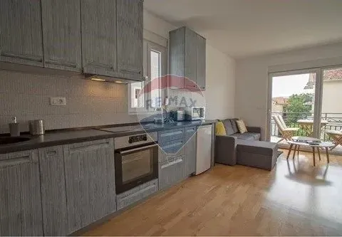 Prodaja, jednosoban stan, 40m², Tivat, Crna Gora - image 12