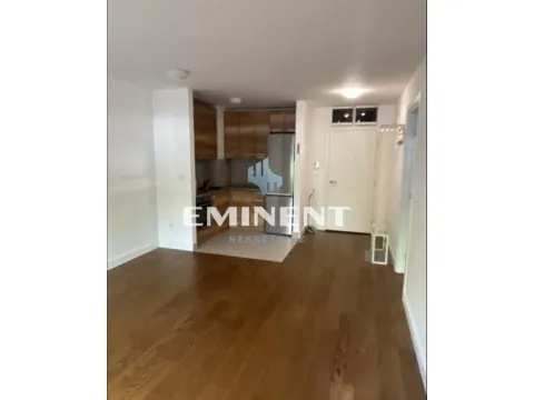 Rent, two bedroom apartment, 47m², Zemun Centar, Zemun Sve Podlokacije - image 4