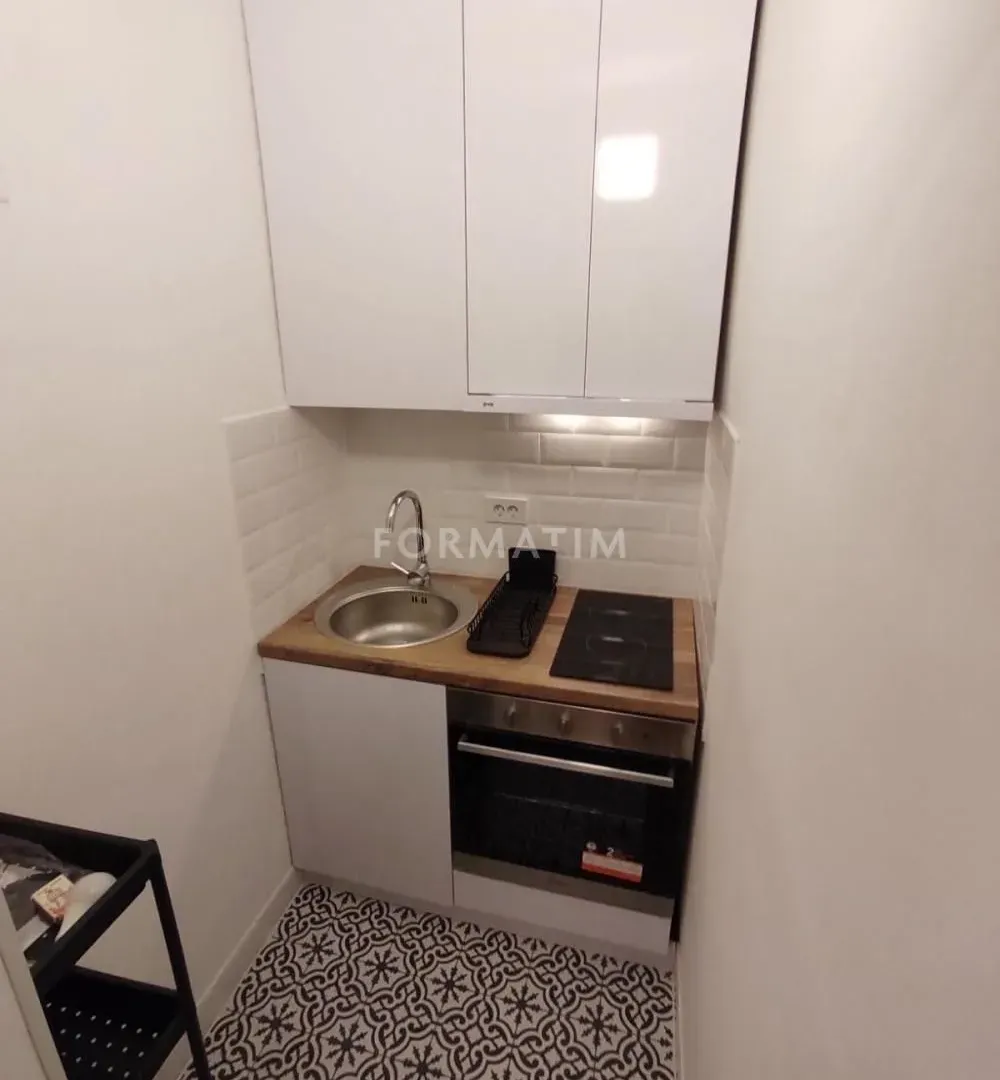 Rent, three bedroom apartment, 85m², Savski Venac, Beograd