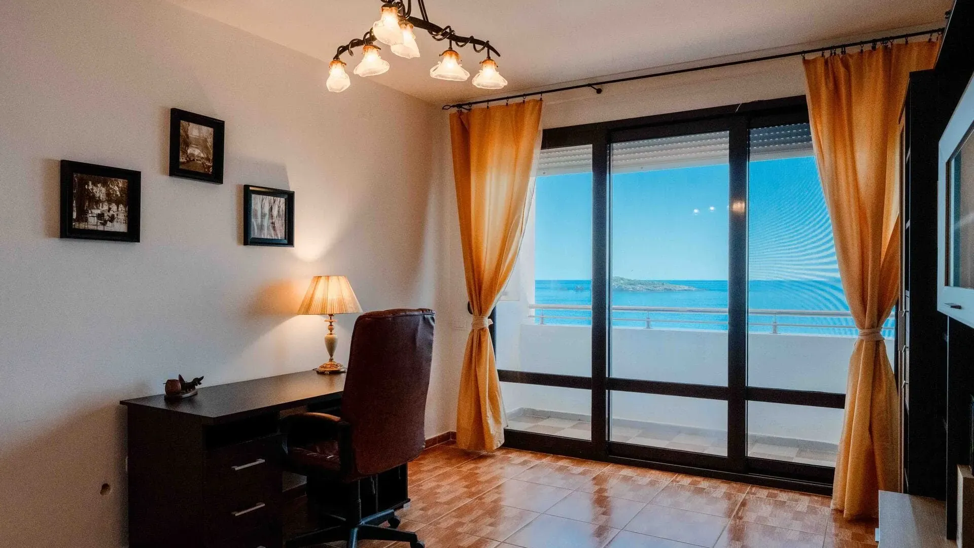 Sale, house, 416m², Utjeha, Bar