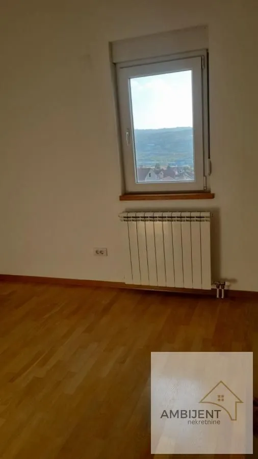 Prodaja, četvorosoban stan, 97m², Zvezdara Sve Podlokacije, Beograd