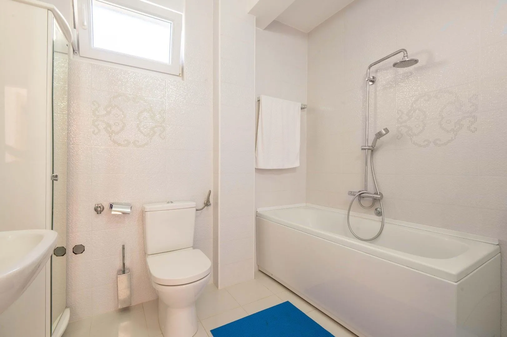 Sale, house, 400m², Perazića do, Budva