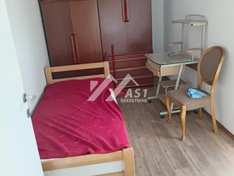 Izdavanje, trosoban stan, 54m², Grbavica, Novi Sad Sve Podlokacije - image 5