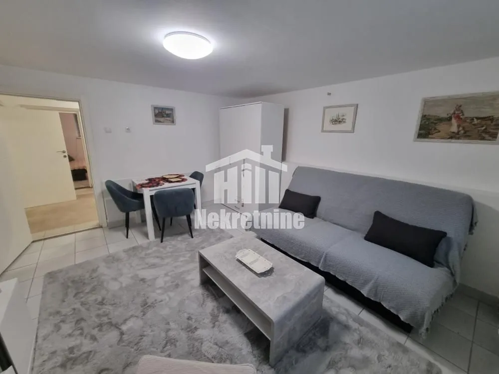 Prodaja, dvosoban stan, 48m², Zemun Sve Podlokacije, Beograd