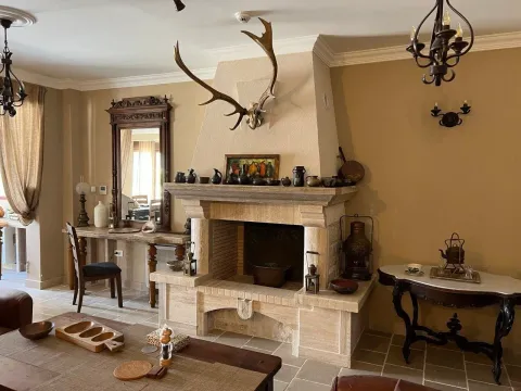 Prodaja, kuća, 330m², Krašići, Tivat - image 3