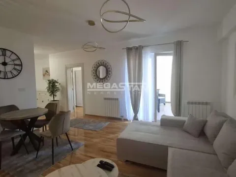 Rent, two bedroom apartment, 59m², Hala Pionir, Palilula Sve Podlokacije - image 1