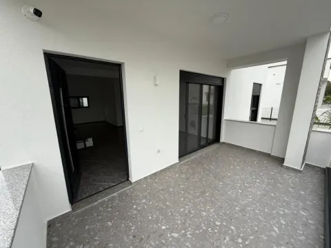 Prodaja, kuća, 86m², Donji Štoj, Ulcinj - image 7