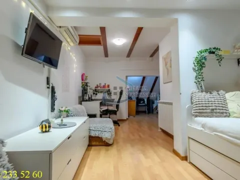 Prodaja, četvorosoban stan, 104m², Stari Grad, Beograd - image 17