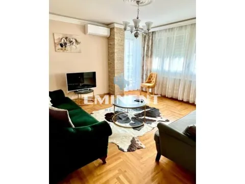 Rent, two bedroom apartment, 50m², Južni Bulevar, Vračar Sve Podlokacije - image 2