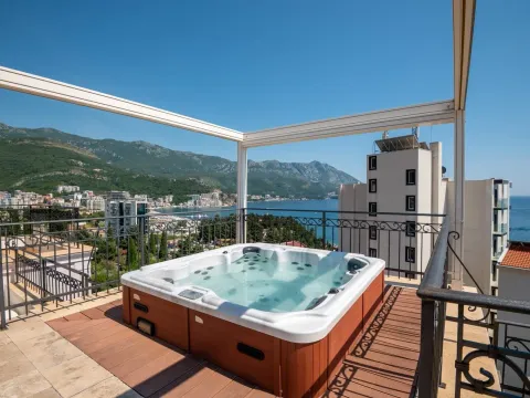 Sale, two bedroom apartment, 265m², Bečići, Budva - image 11