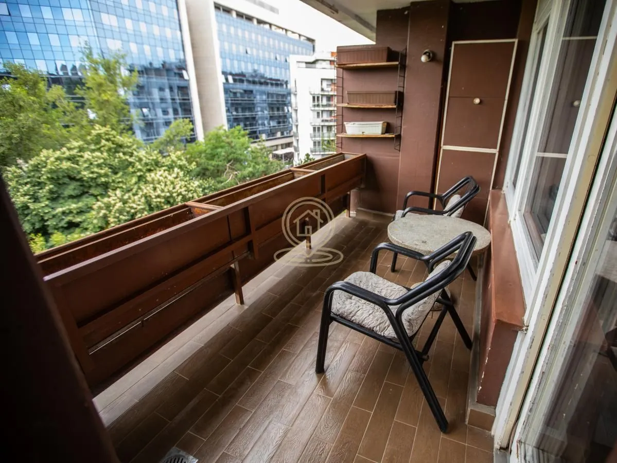 Izdavanje, četvorosoban stan, 90m², Novi Beograd Blok 19, Novi Beograd Sve Podlokacije