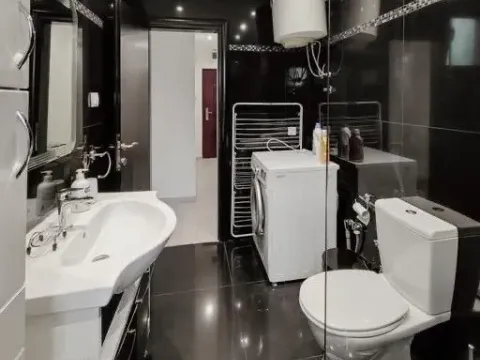 Izdavanje, jednosoban stan, 49m², Sveta Vrača, Kotor - image 12