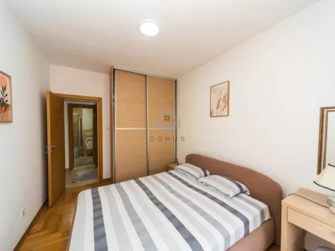 Rent, one bedroom apartment, 50m², Krivi Most, Podgorica - image 8