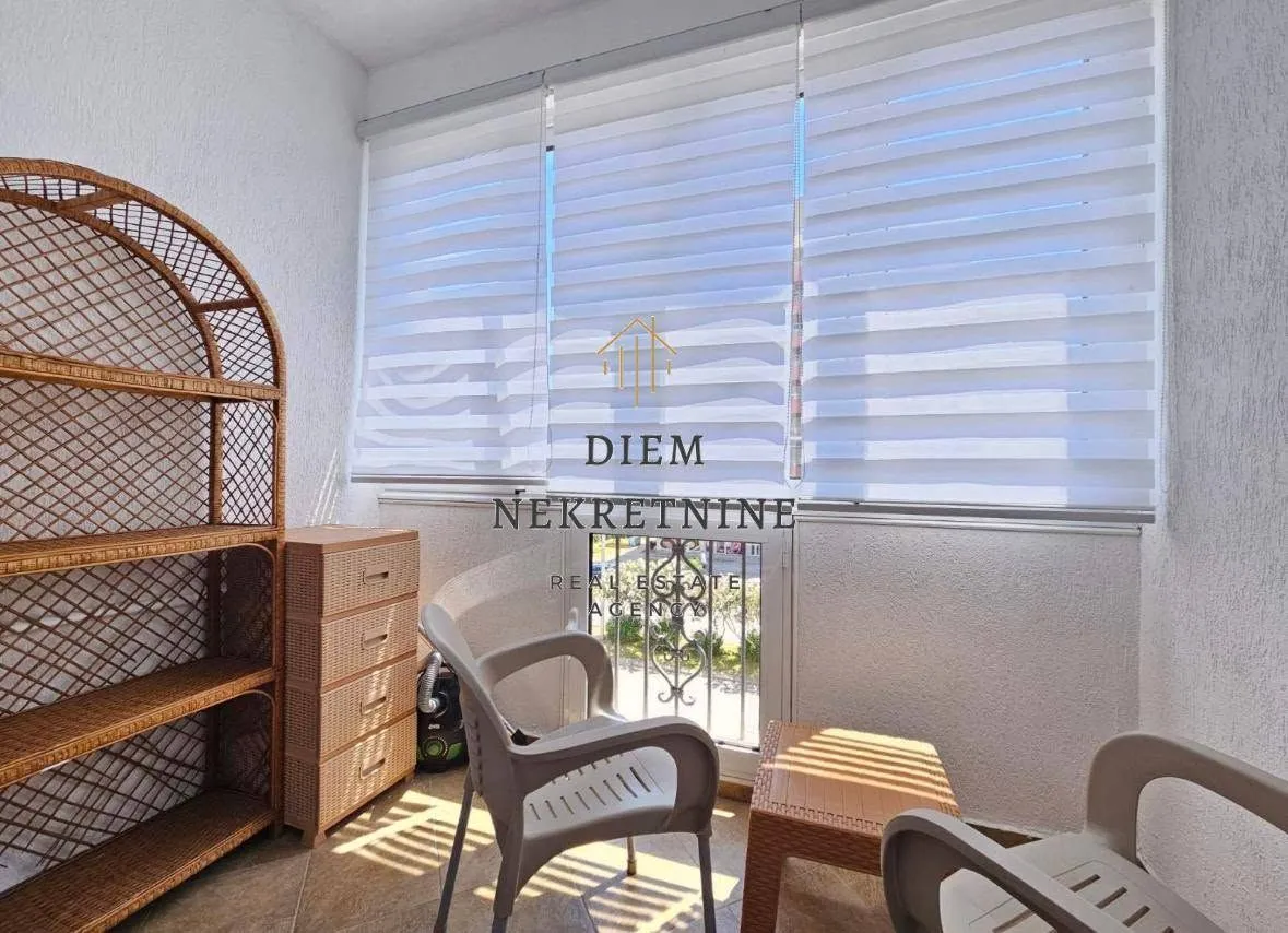 Rent, one bedroom apartment, 40m², Centar, Bar