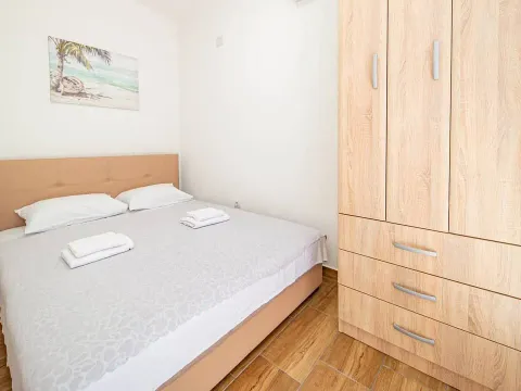 Prodaja, dvosoban stan, 35m², Sutomore, Bar - image 3