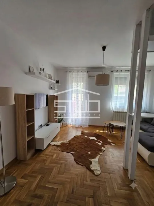 Sale, two bedroom apartment, 34m², Cvetanova Ćuprija, Zvezdara Sve Podlokacije