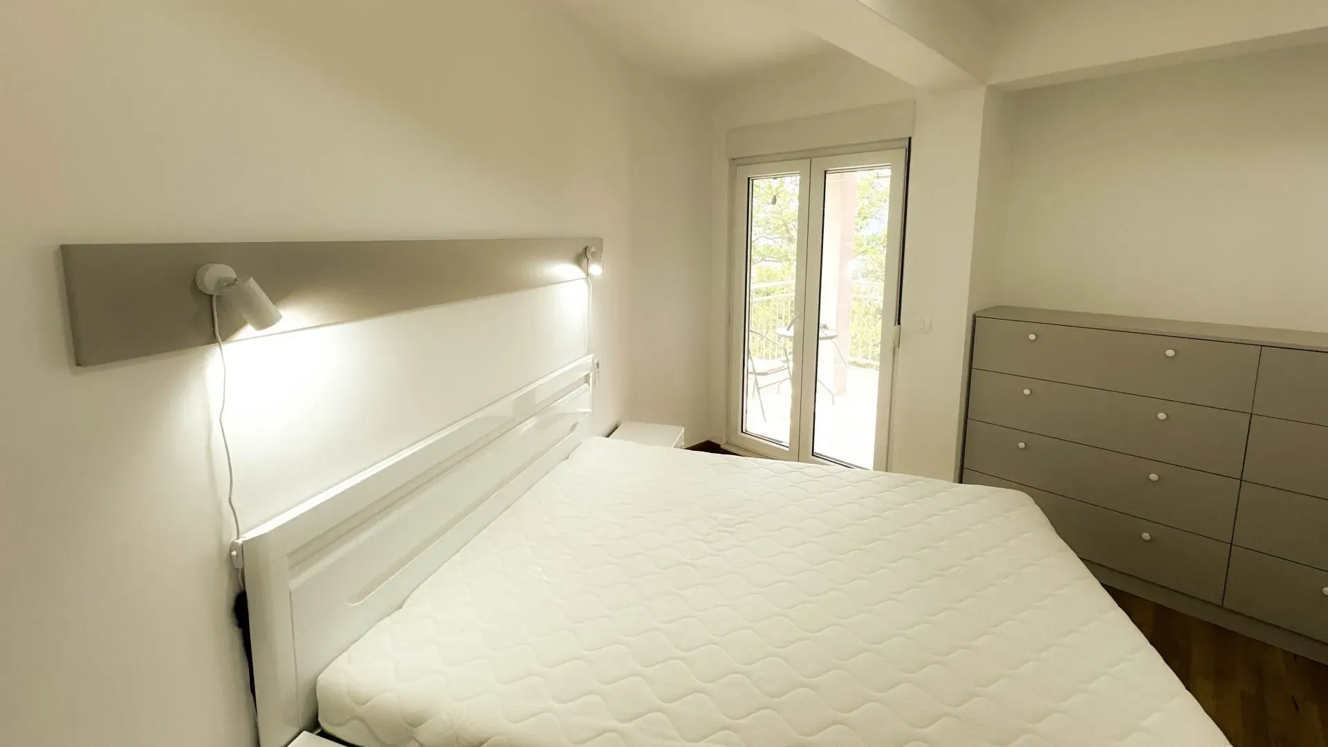 Prodaja, stan, 72m², Tivat, Crna Gora