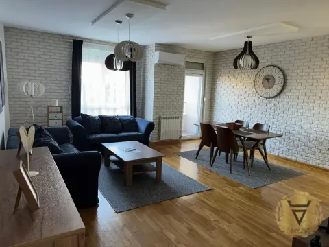 Izdavanje, trosoban stan, 73m², Gradska Bolnica, Zvezdara Sve Podlokacije