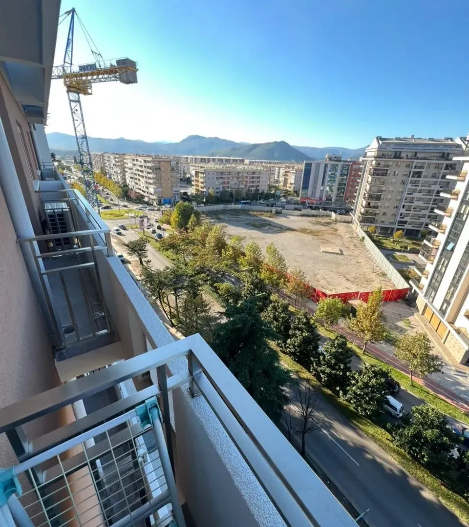Izdavanje, dvosoban stan, 73m², Central Point, Podgorica