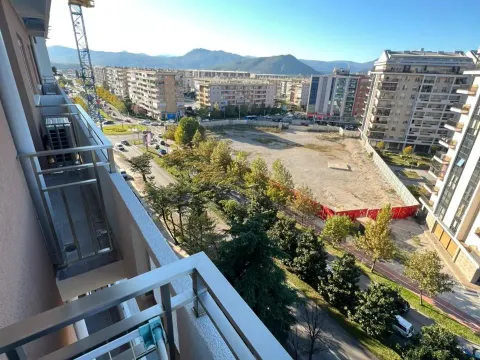 Izdavanje, dvosoban stan, 73m², Central Point, Podgorica - image 18