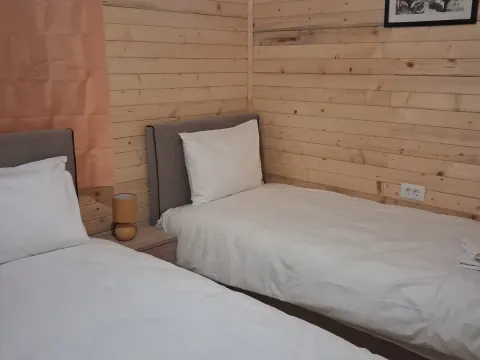 Izdavanje, kuća, 63m², Rastovac, Nikšić - image 4