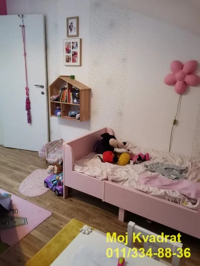 Prodaja, četvorosoban stan, 92m², Zemun Gornji Grad, Zemun Sve Podlokacije
