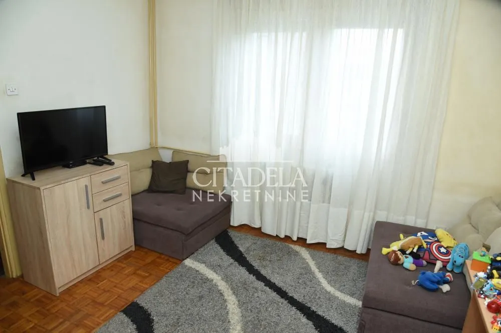 Prodaja, trosoban stan, 70m², Stari Grad, Beograd