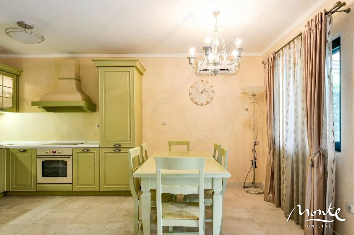 Sale, house, 170m², Budva, Crna Gora