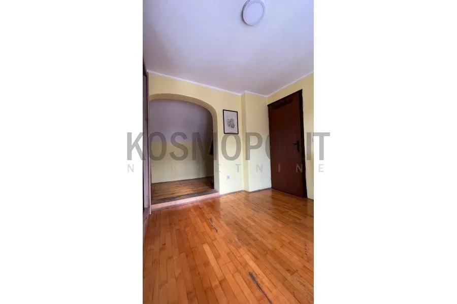 Prodaja, trosoban stan, 58m², Lion, Zvezdara Sve Podlokacije