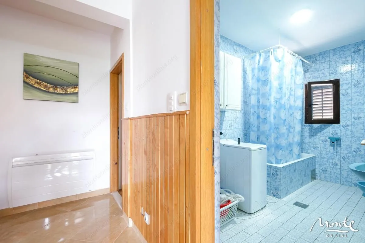 Prodaja, kuća, 200m², Bijela, Herceg Novi