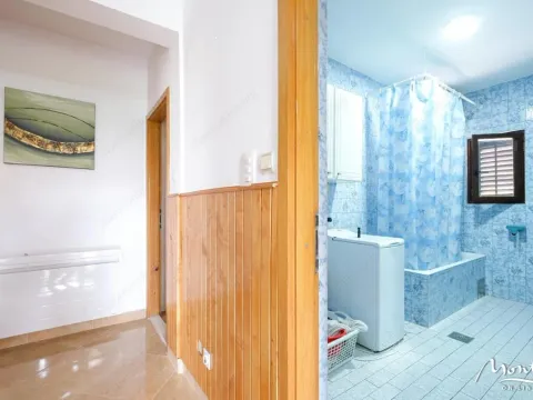 Prodaja, kuća, 200m², Bijela, Herceg Novi - image 9