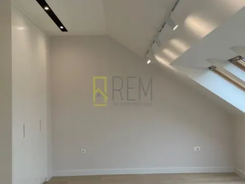 Prodaja, trosoban stan, 209m², Momišići, Podgorica - image 6