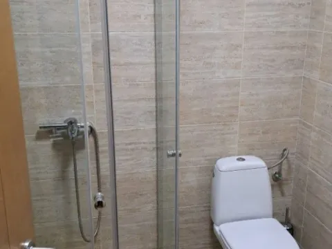 Izdavanje, dvosoban stan, 80m², Pržno, Budva - image 10