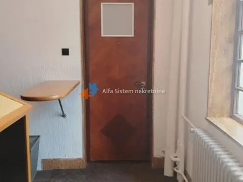 Izdavanje, poslovni prostor, 180m², Stari Grad, Beograd - image 17