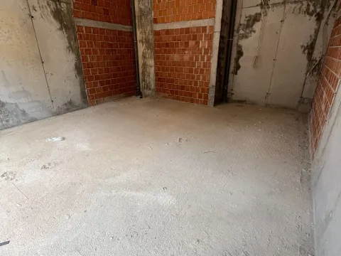 Sale, office space, 42m², New City, Podgorica - image 3