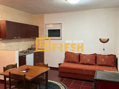 Sale, house, 310m², Kolašin, Crna Gora - image 16