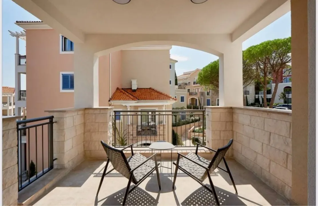Sale, two bedroom apartment, 80m², Luštica Bay, Tivat