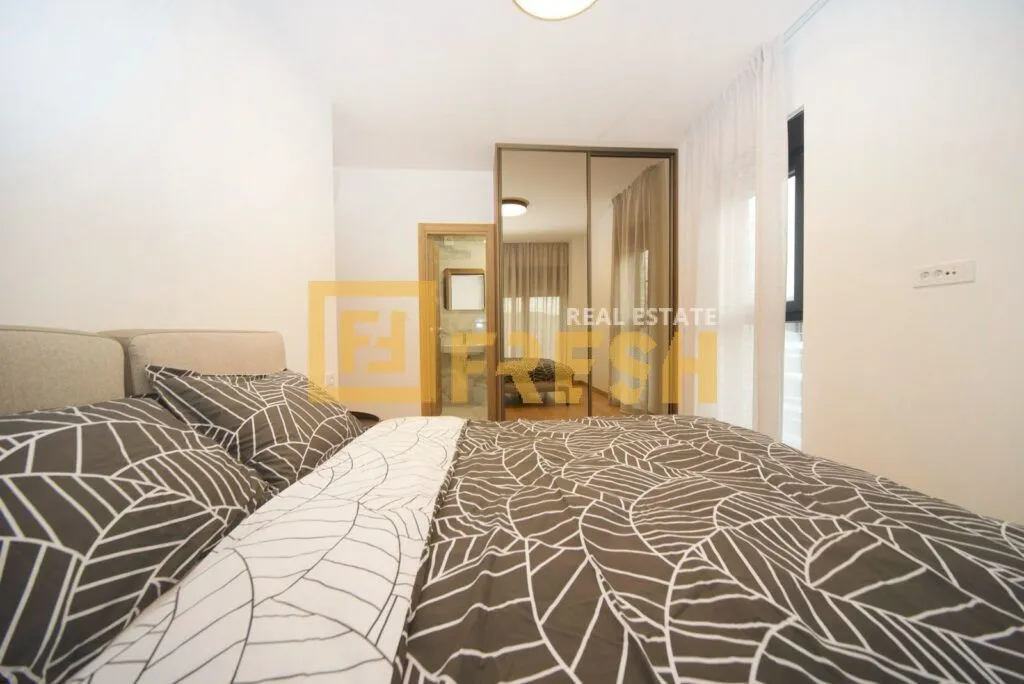Rent, three bedroom apartment, 104m², City Kvart, Podgorica