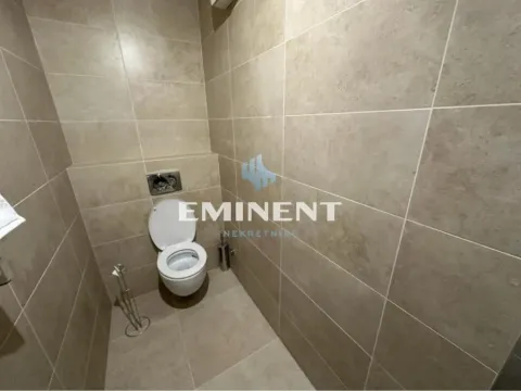 Izdavanje, trosoban stan, 70m², Novi Beograd Blok 65, Novi Beograd Sve Podlokacije - image 13