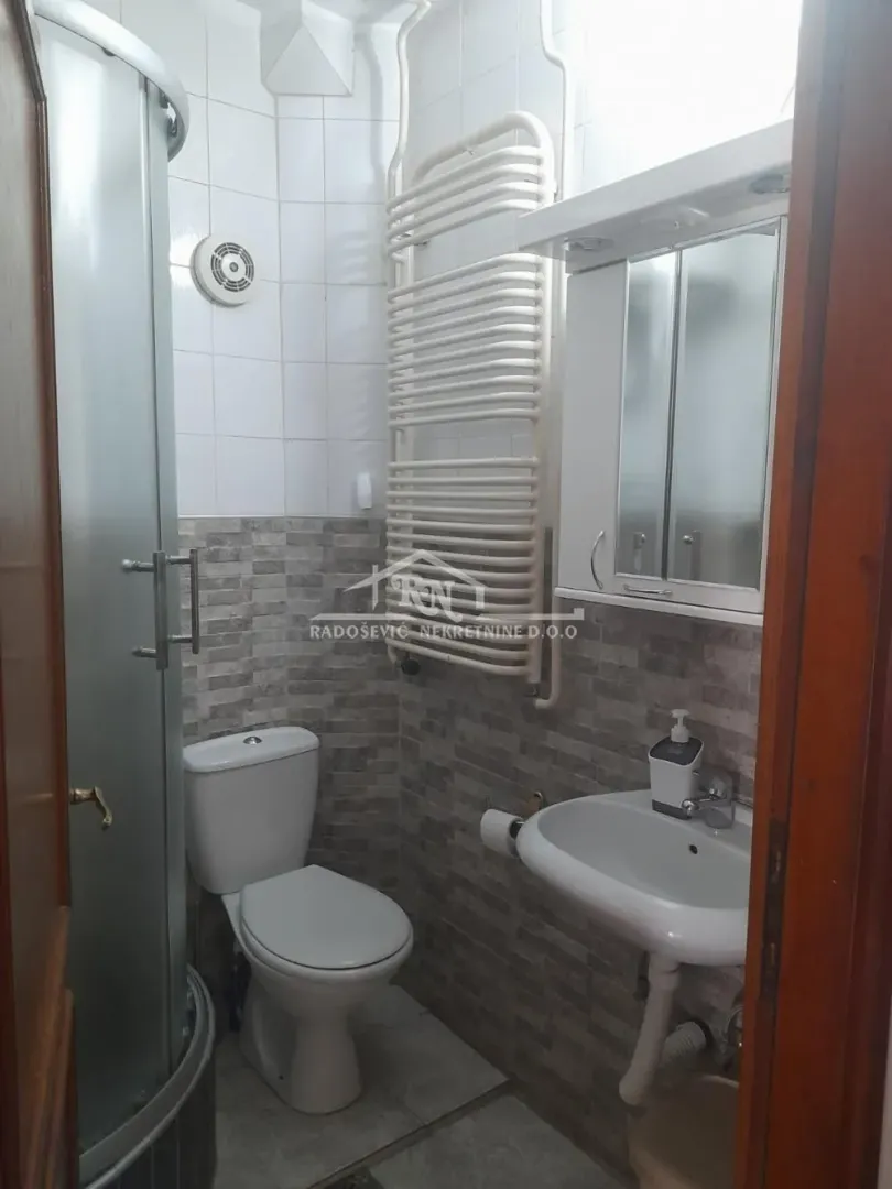 Sale, apartment, 150m², Čukarica, Beograd