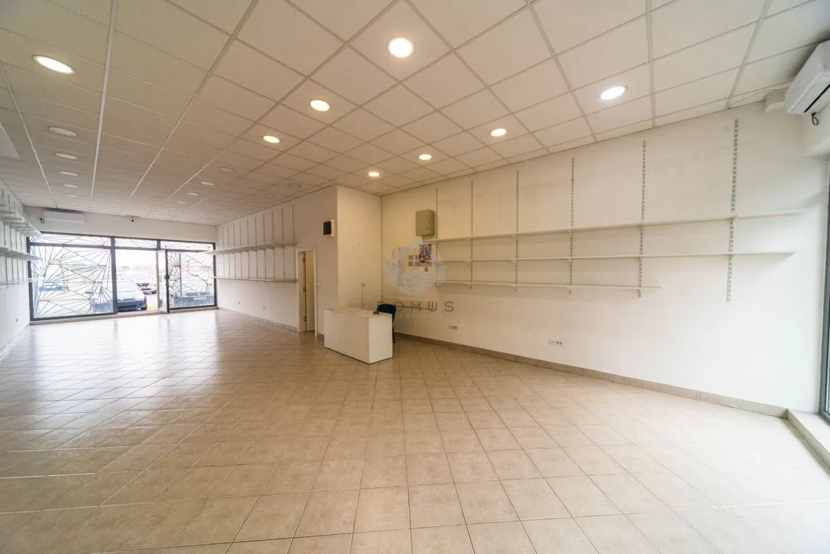 Rent, office space, 120m², Stari Aerodrom, Podgorica