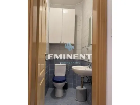 Rent, three bedroom apartment, 90m², Crveni Krst, Beograd - image 13