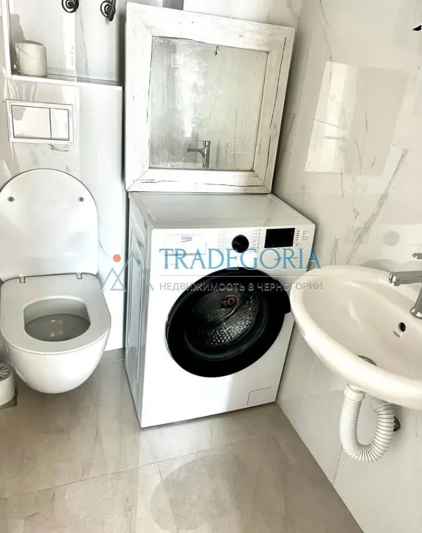 Prodaja, dvosoban stan, 76m², Bečići, Budva