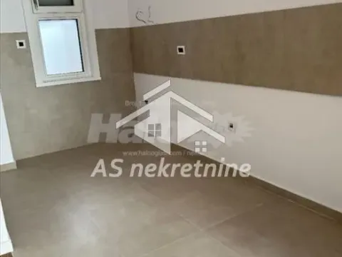 Izdavanje, trosoban stan, 71m², Čubura, Beograd - image 12